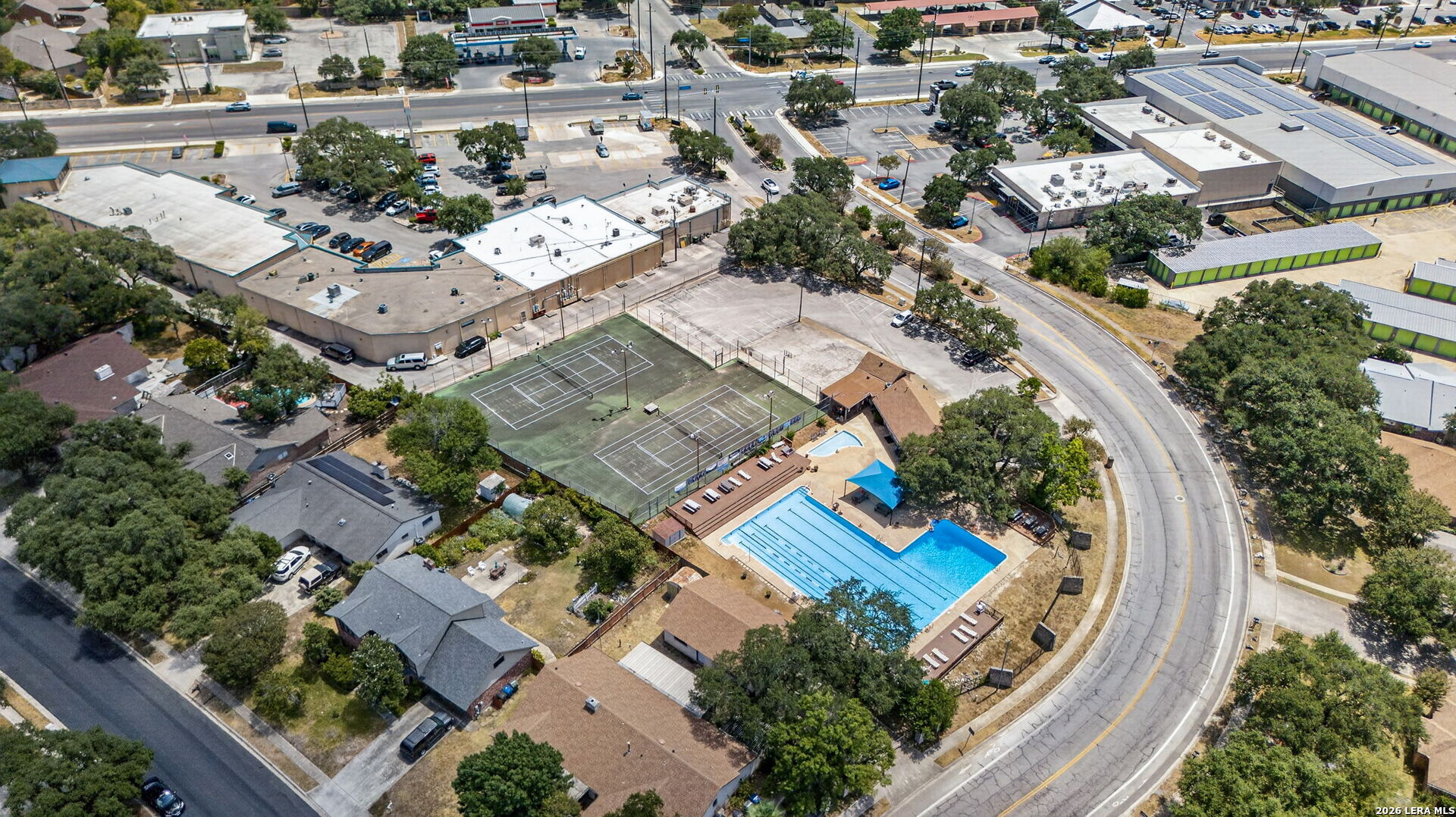 main property photo 43