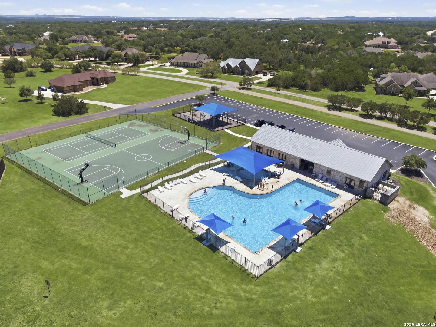 main property photo 45
