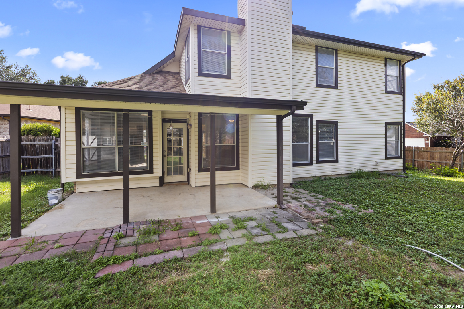 main property photo 22