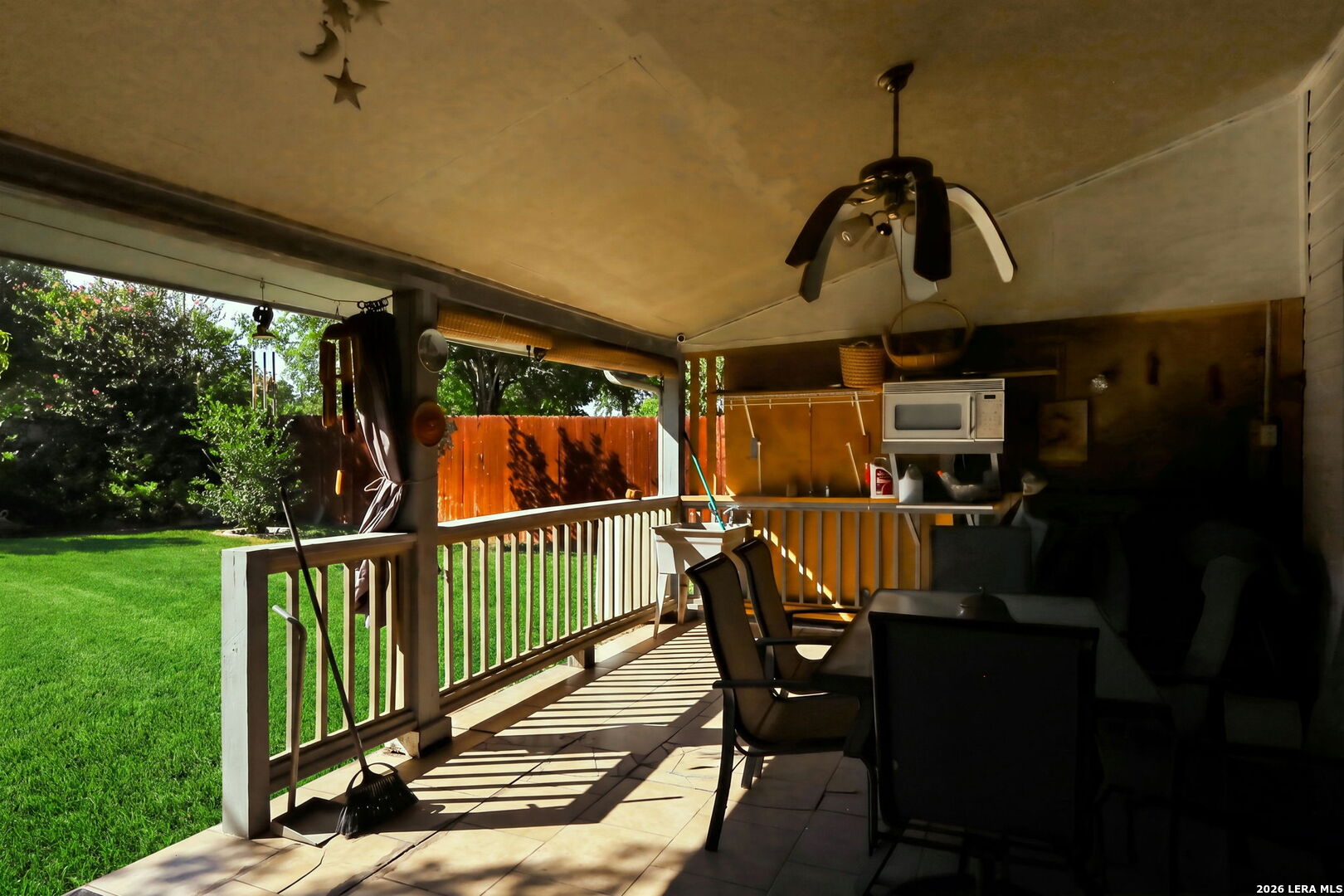 main property photo 15