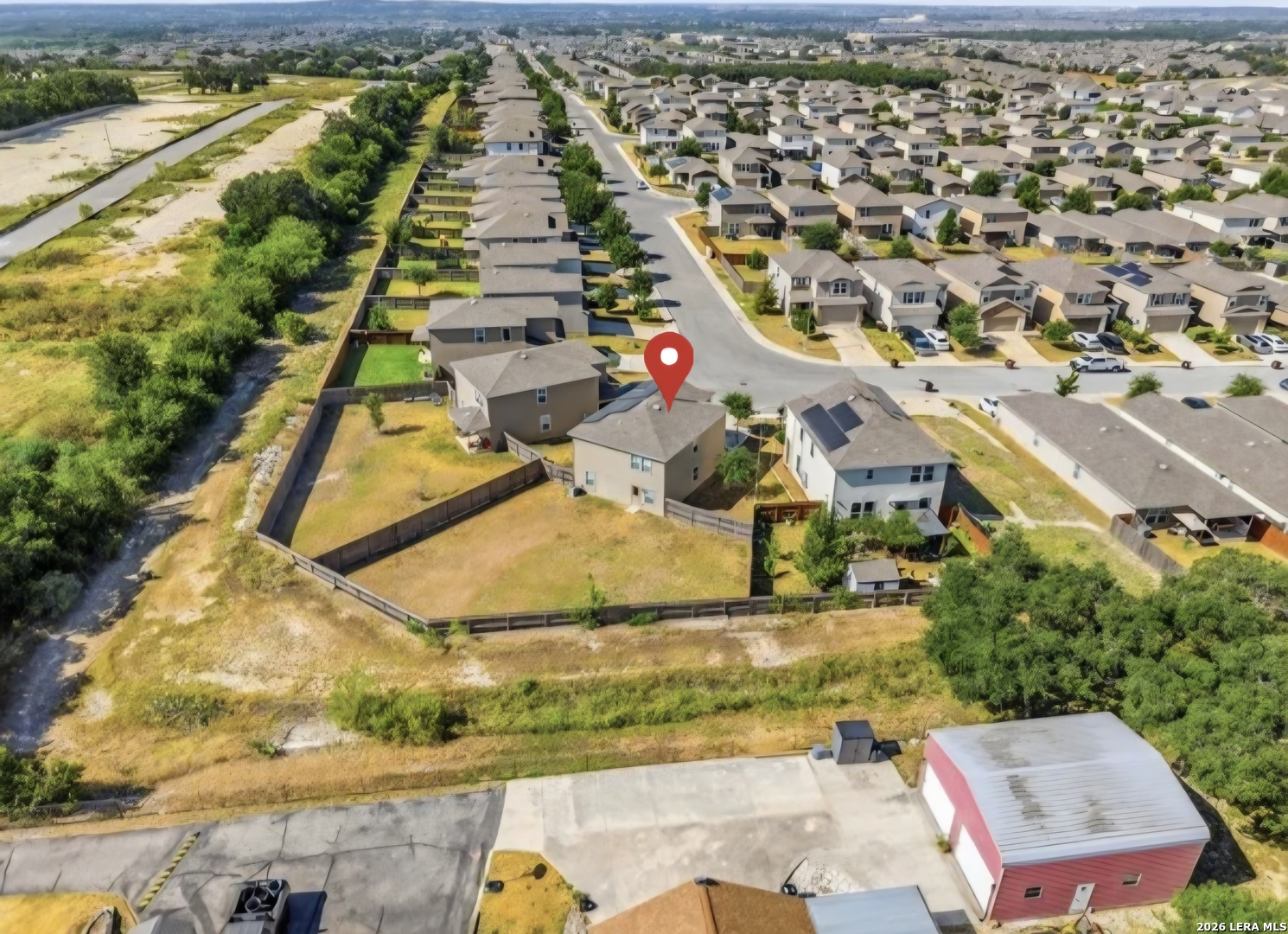 main property photo 30