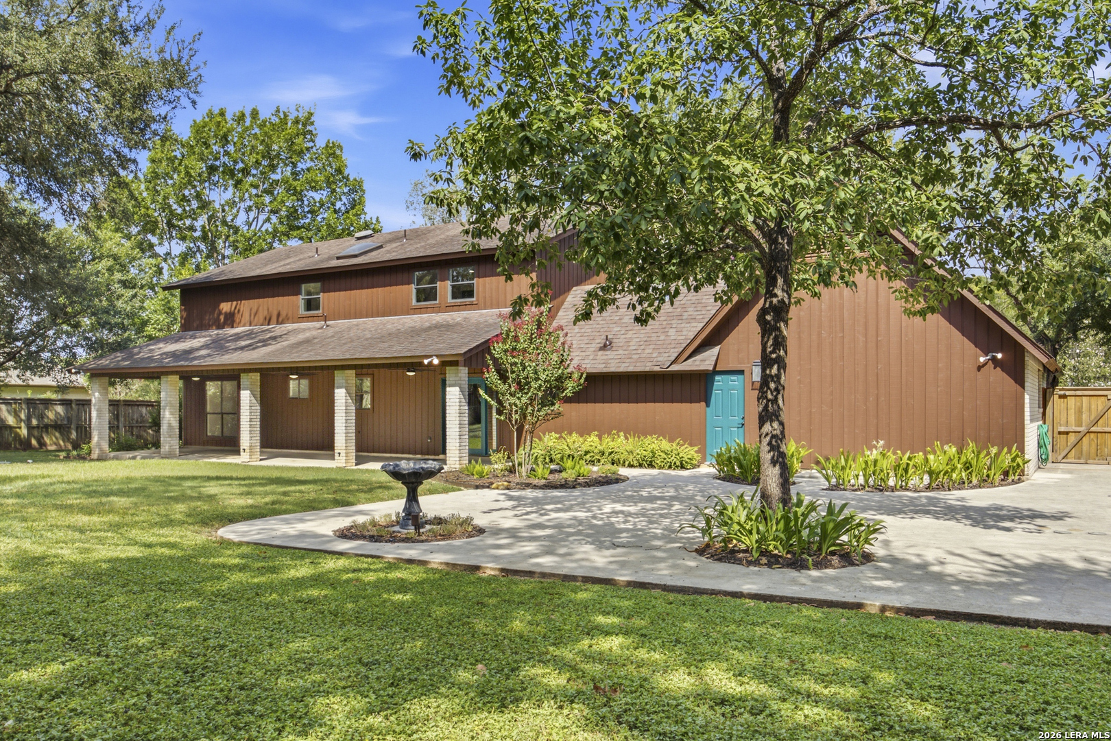 main property photo 38