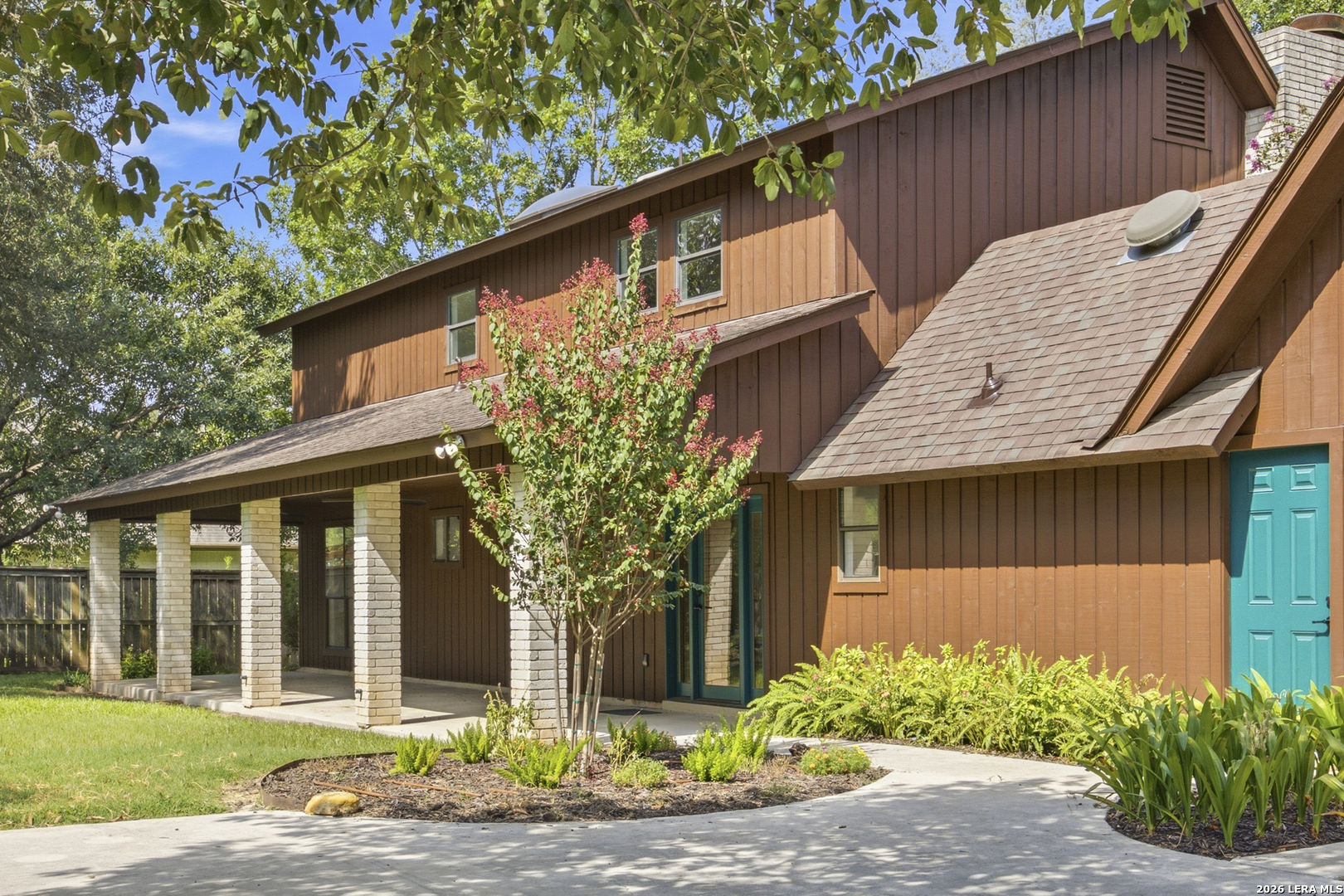 main property photo 42