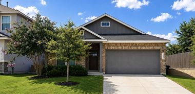 image of property with 4 Bed | 2 Bath | 1,917 Sqft