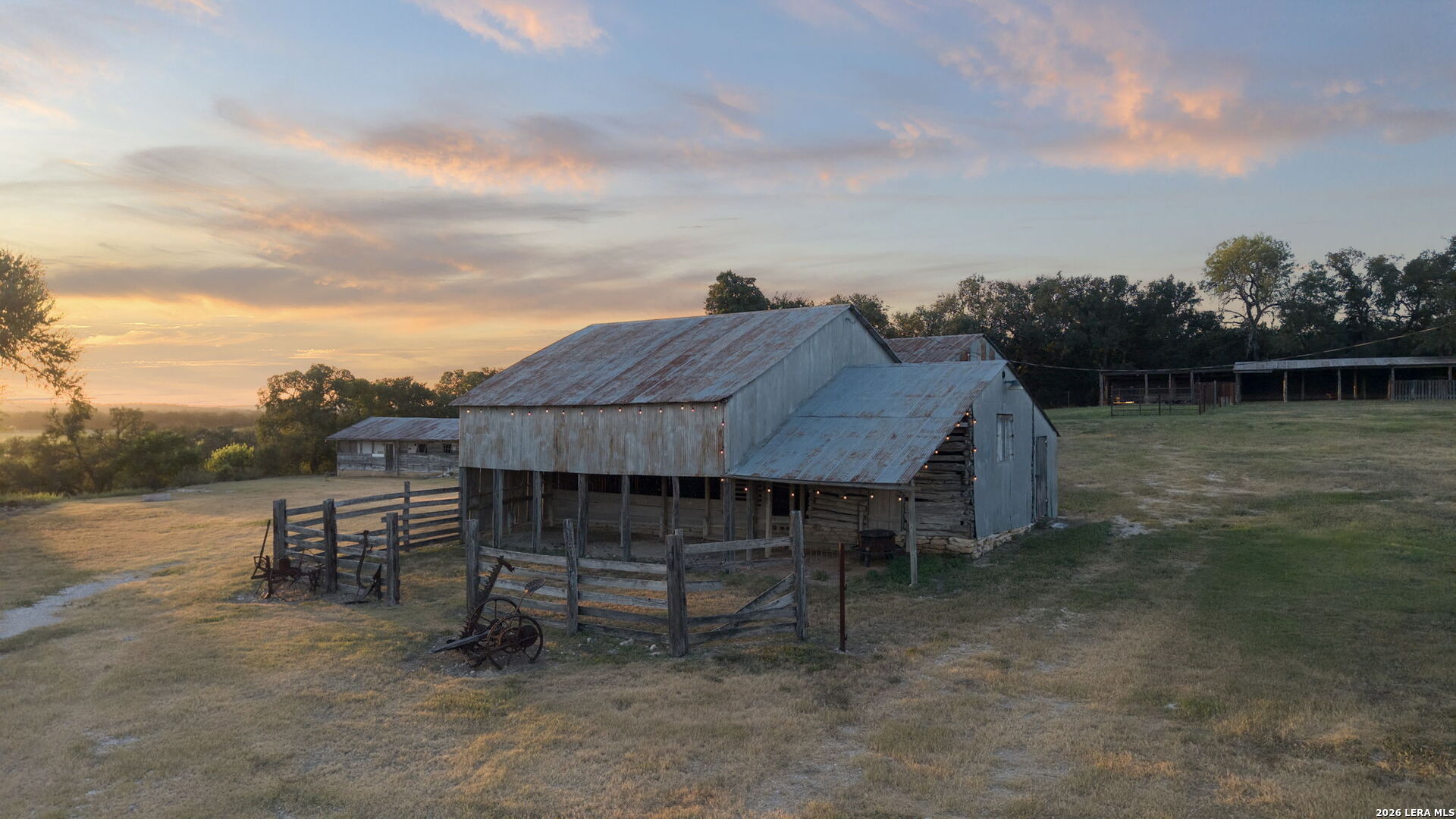 main property photo 81