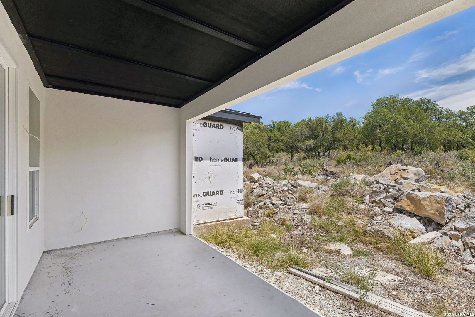 main property photo 33