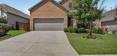 image of property with 4 Bed | 2 Bath | 2,468 Sqft