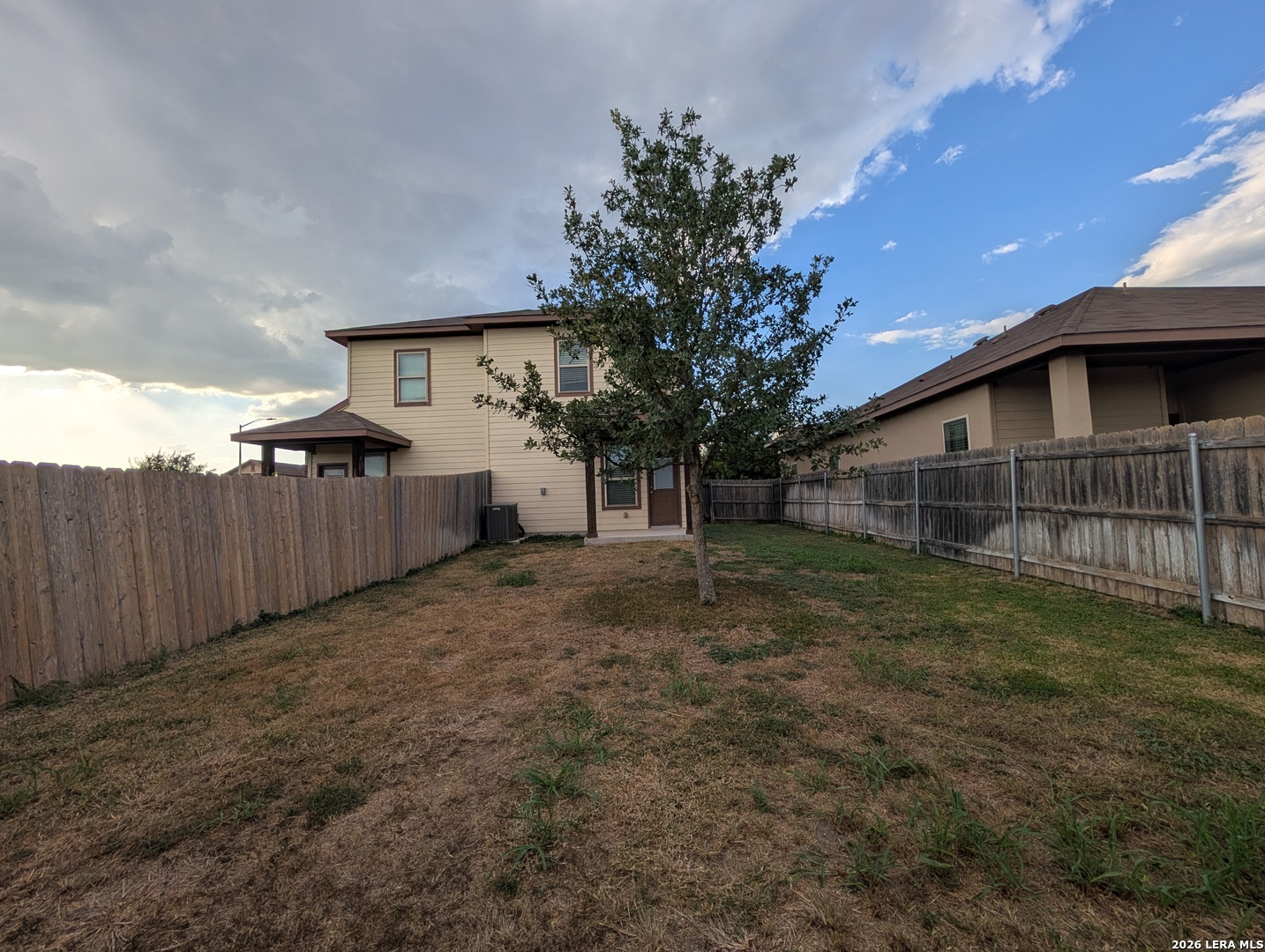 main property photo 26