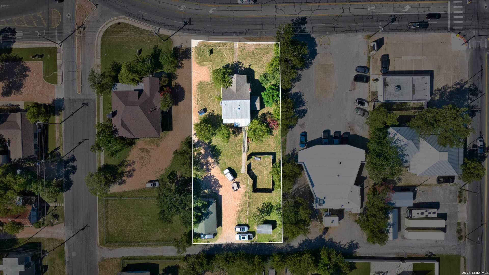 main property photo 4