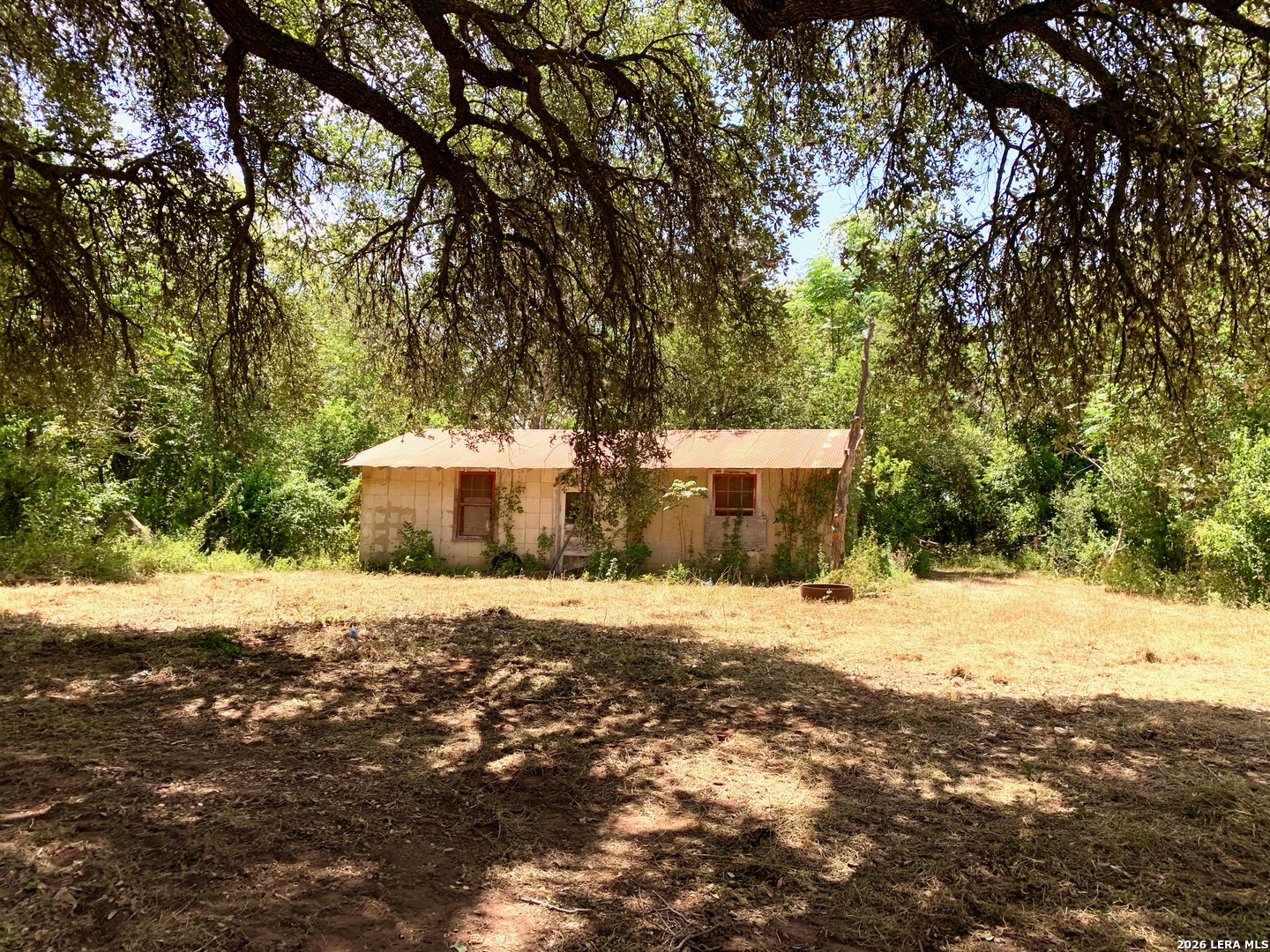 main property photo 27