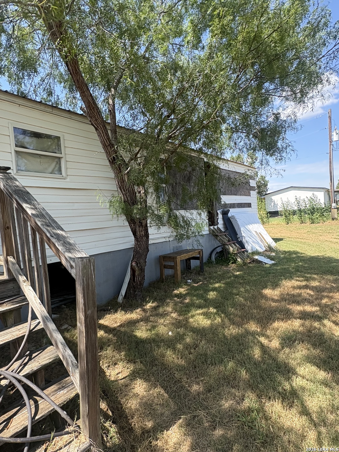 main property photo 14