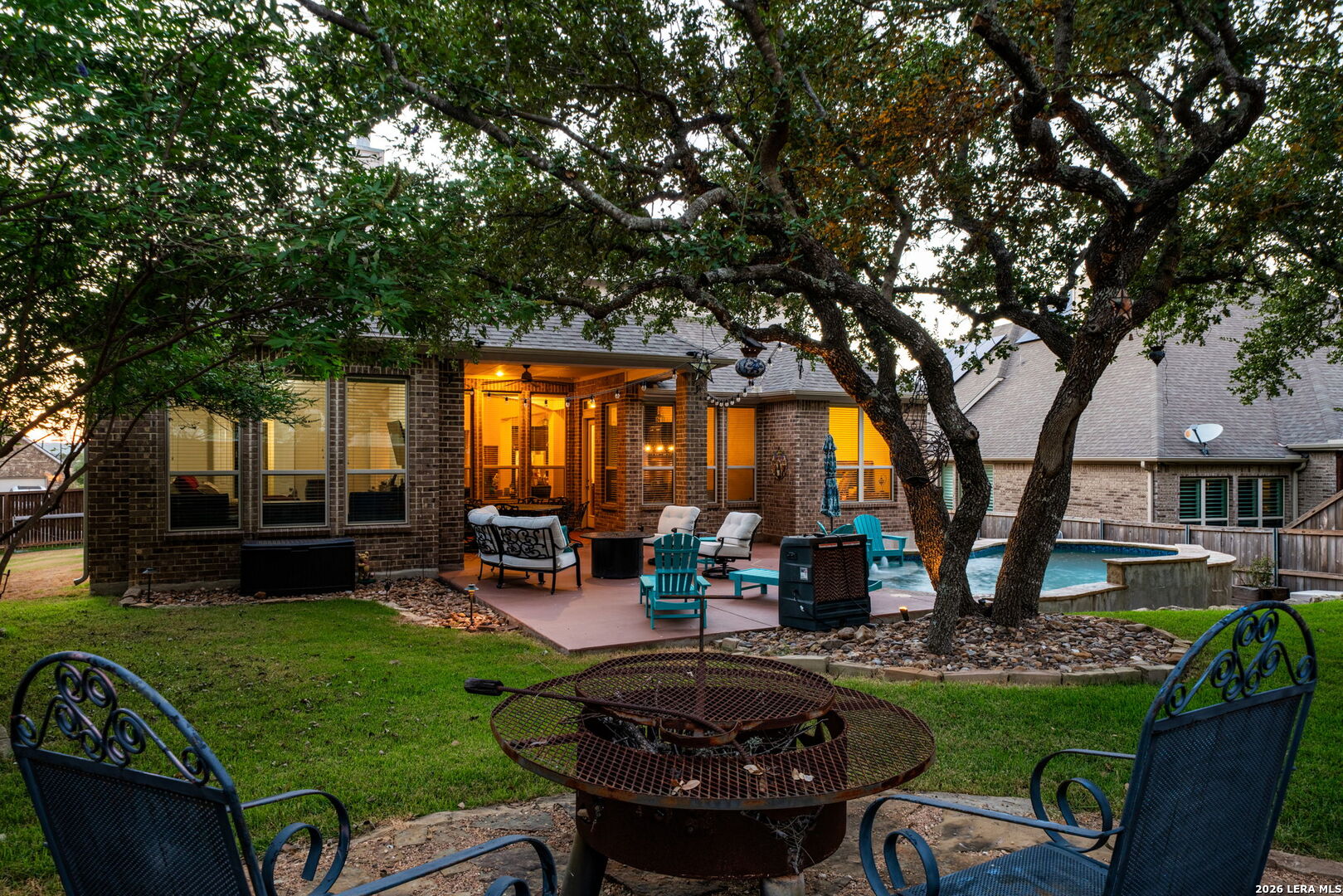 main property photo 37