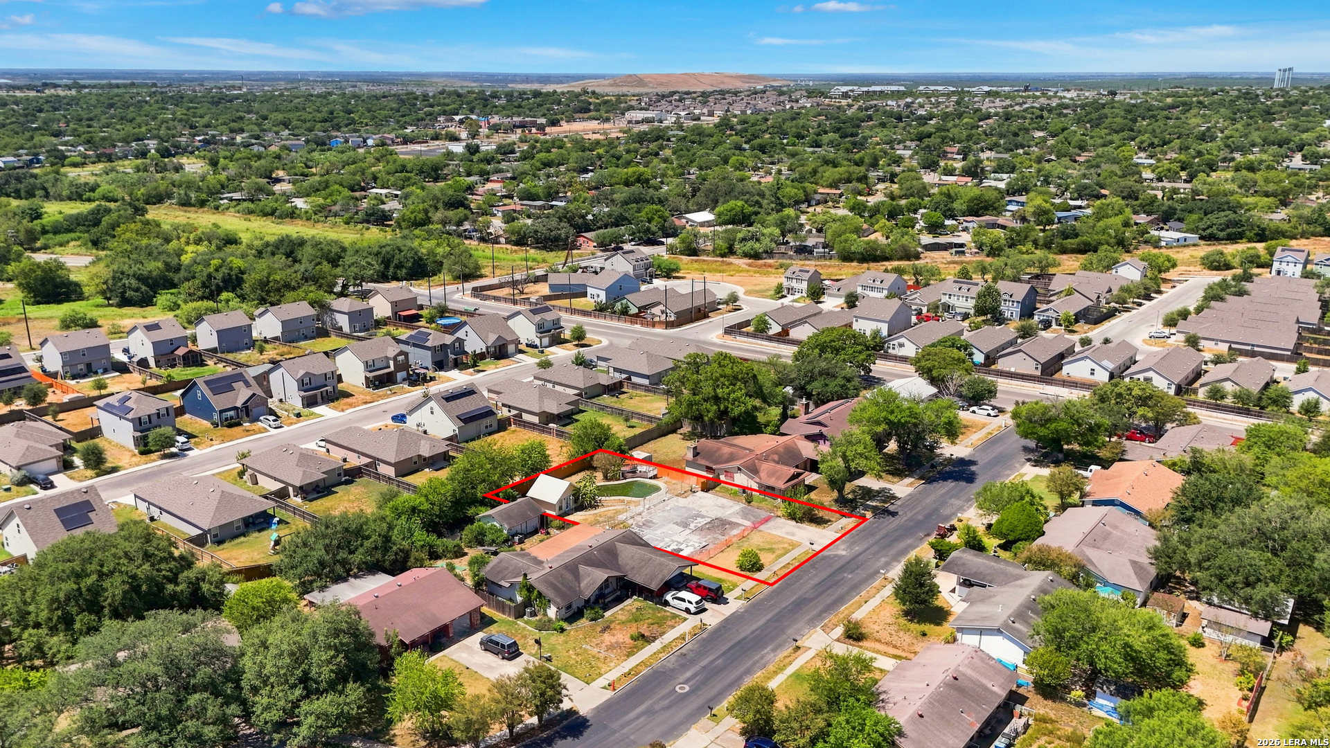 main property photo 14