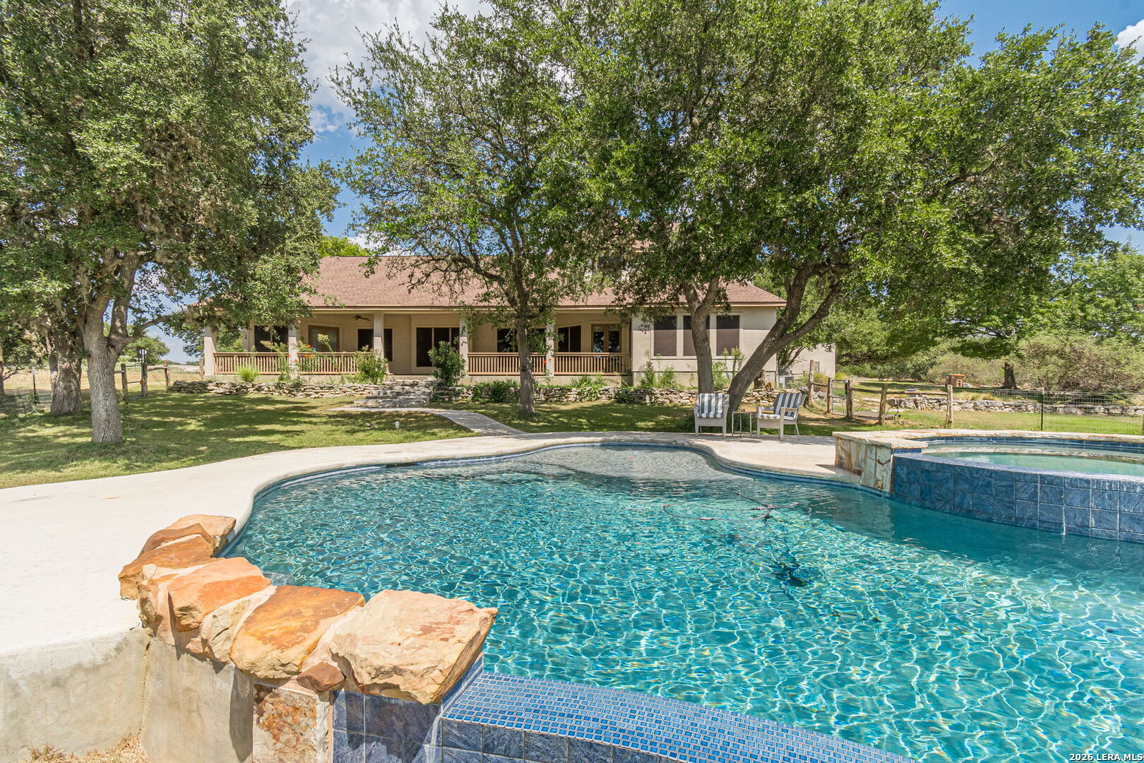 main property photo 78