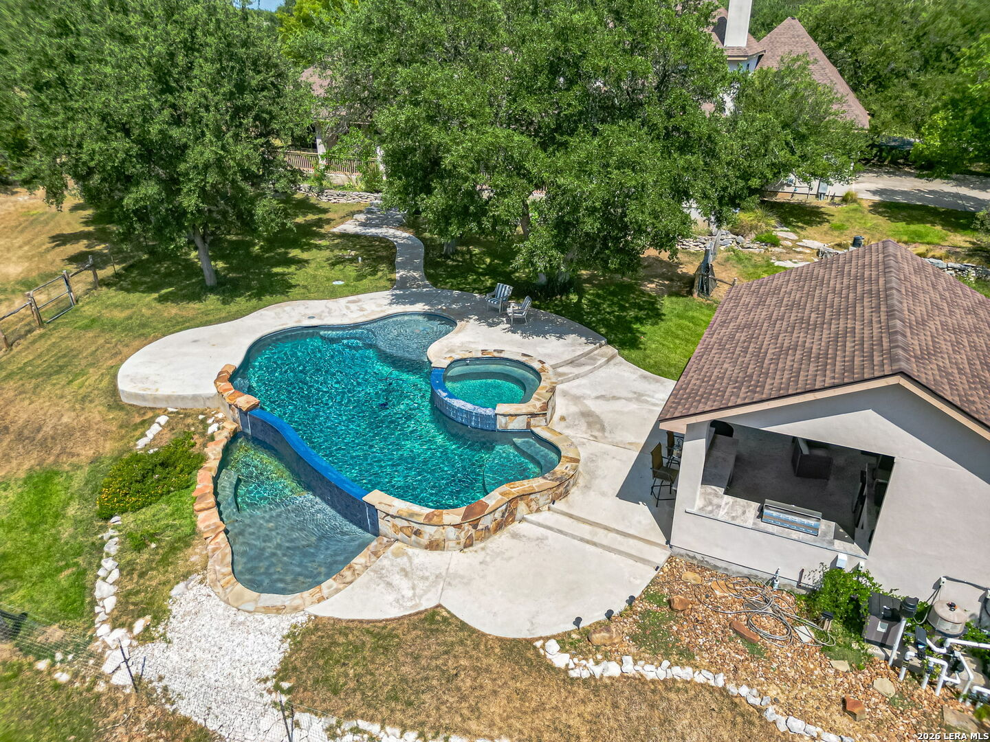 main property photo 94
