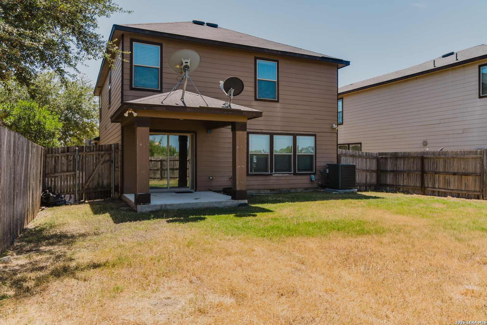 main property photo 19