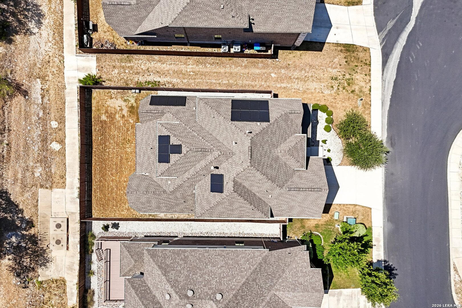 main property photo 44