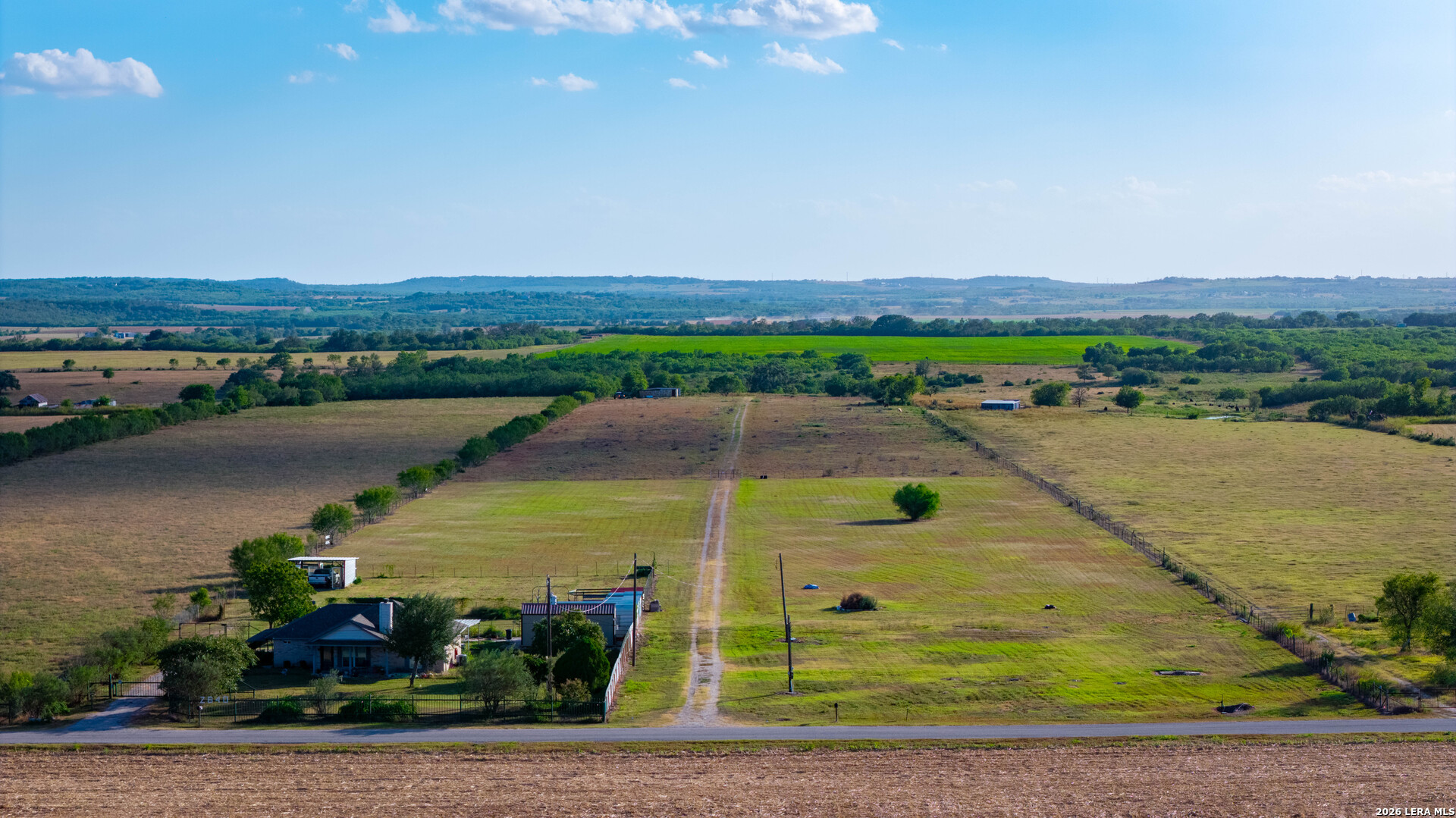 main property photo 25