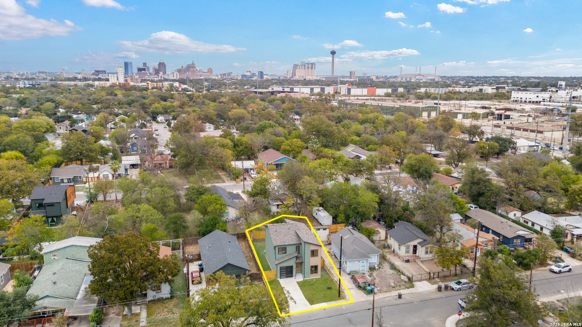 main property photo 19