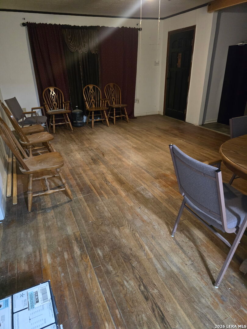 main property photo 14