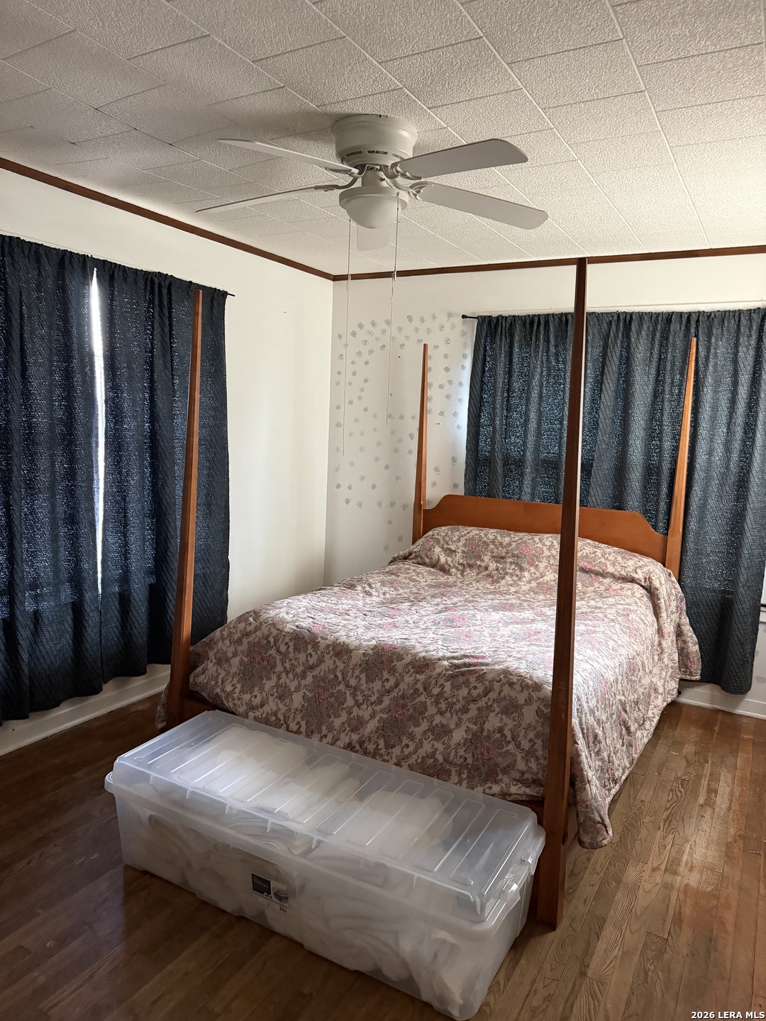 main property photo 15