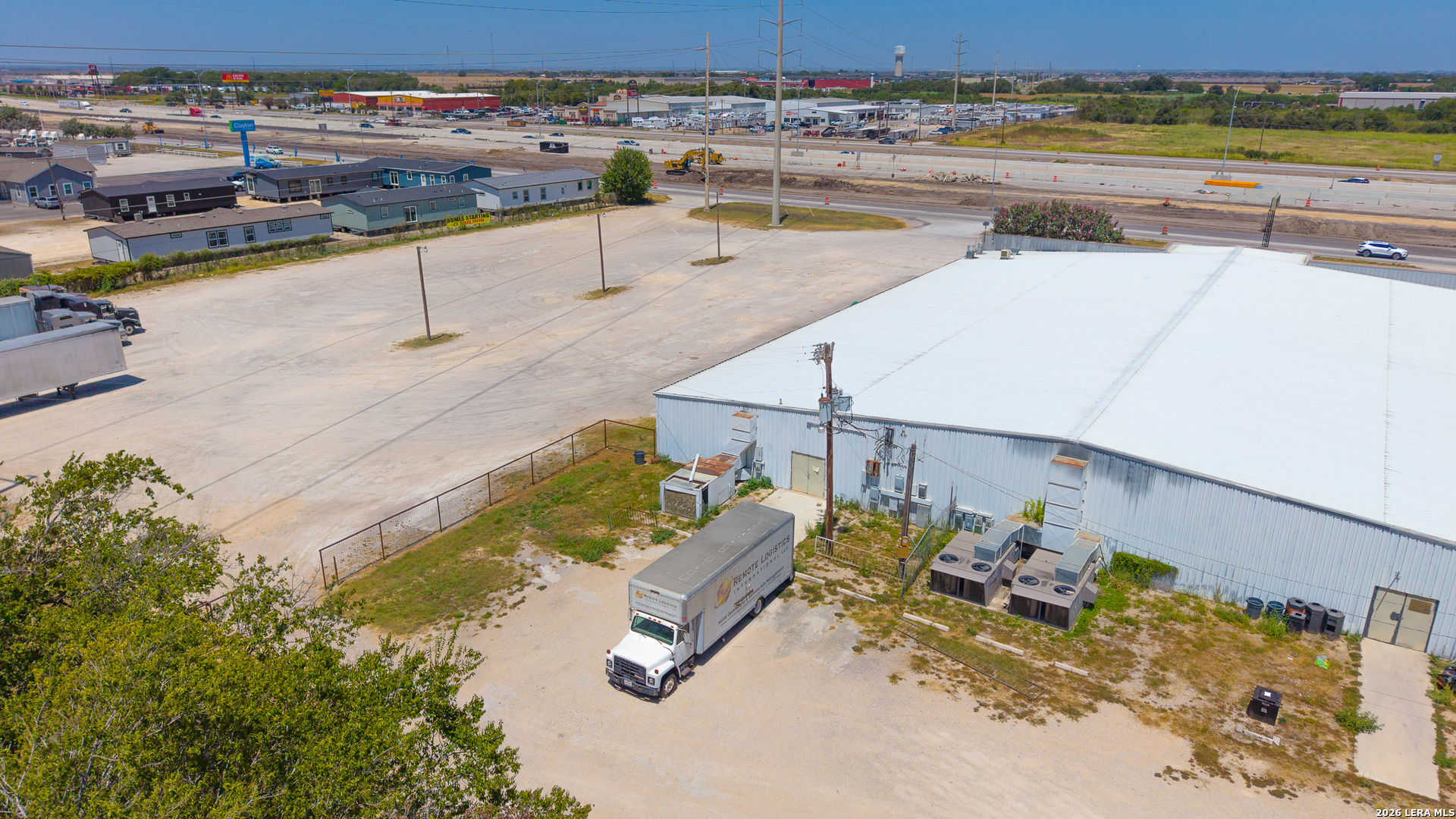 main property photo 10