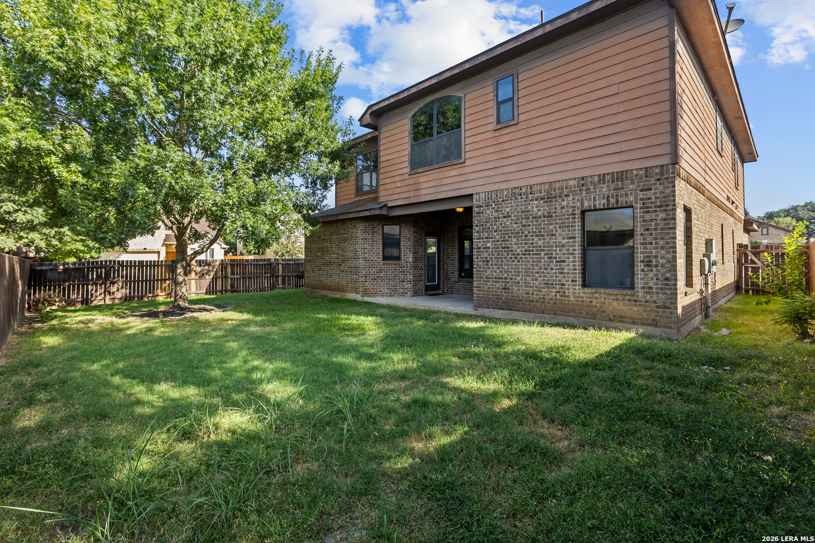 main property photo 24