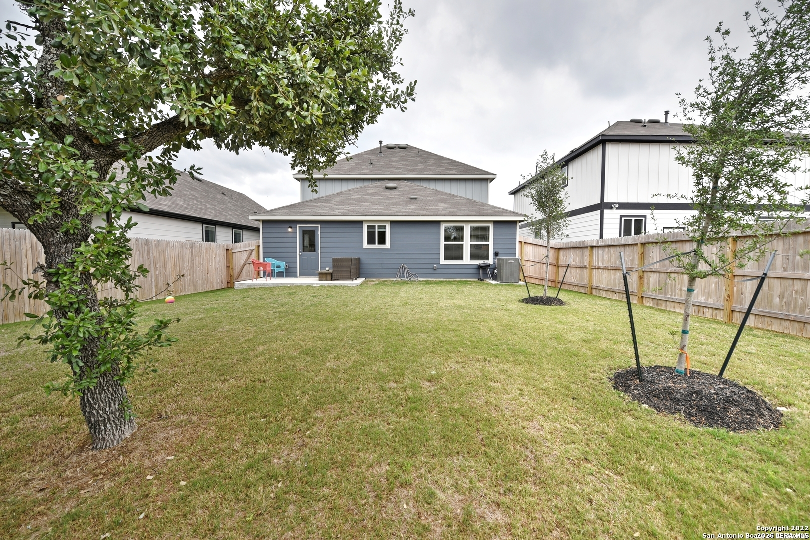 main property photo 18