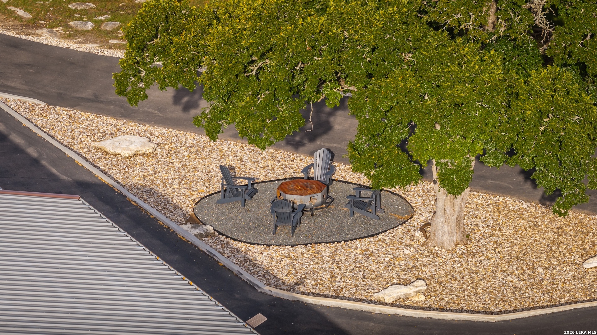 main property photo 77