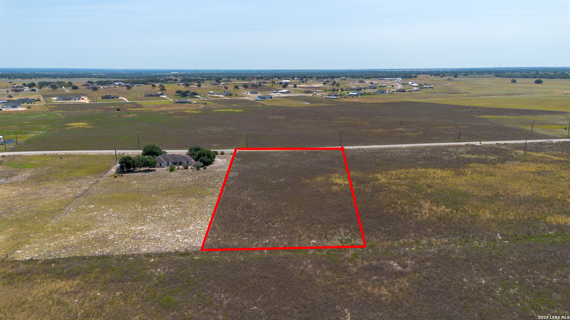 main property photo 10