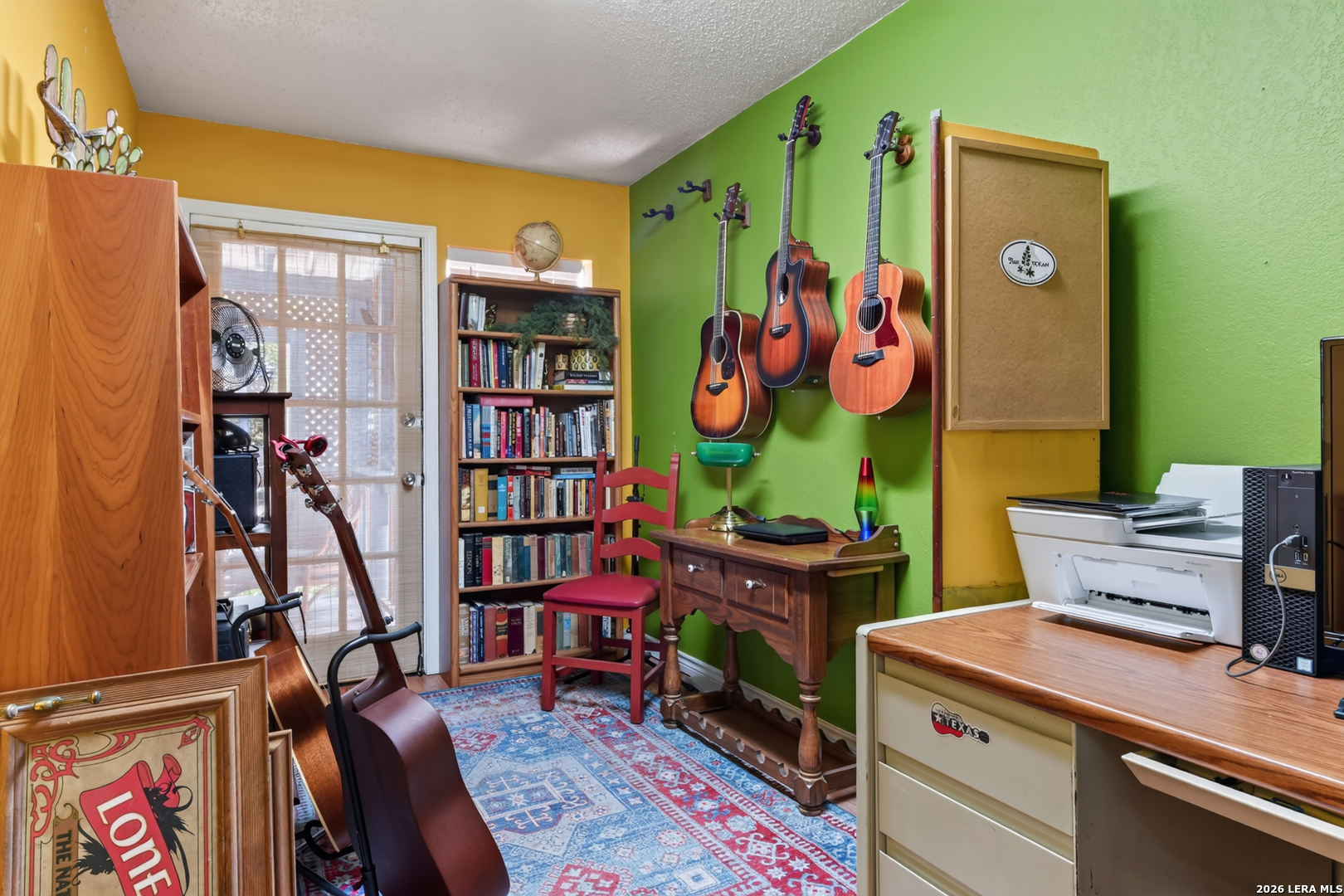 main property photo 31