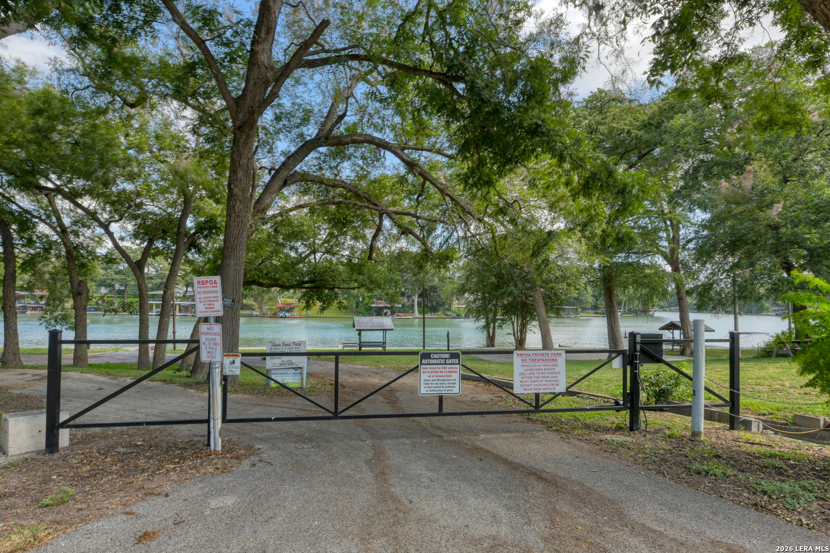 main property photo 36