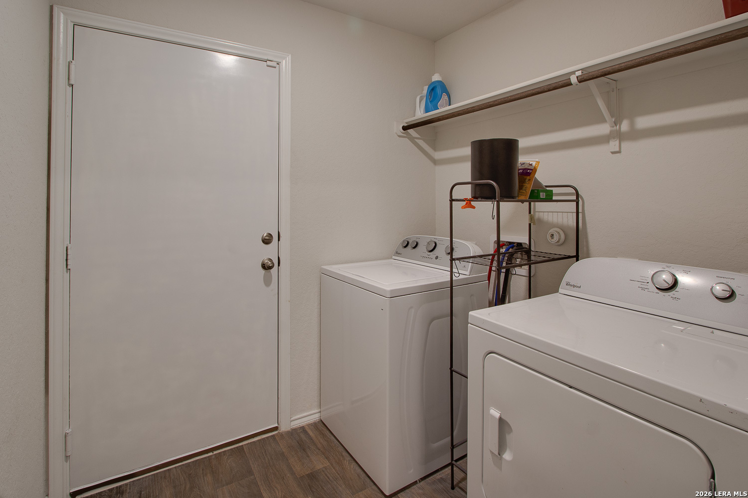 main property photo 13