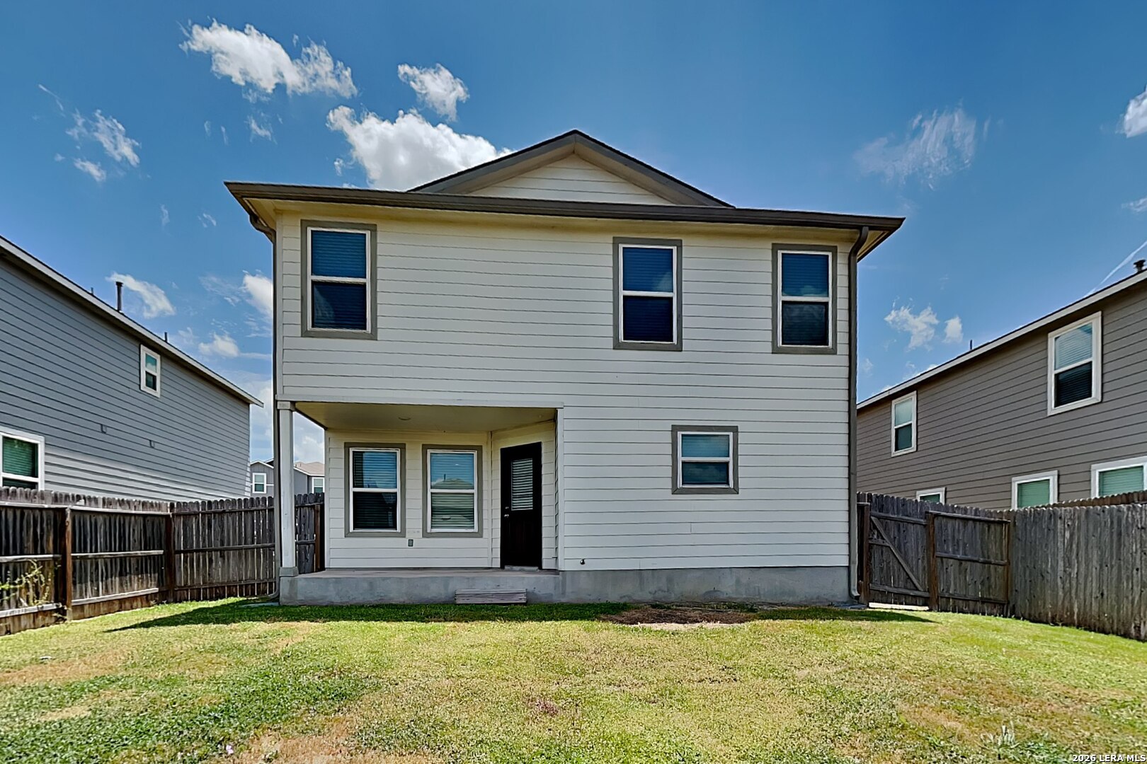 main property photo 15