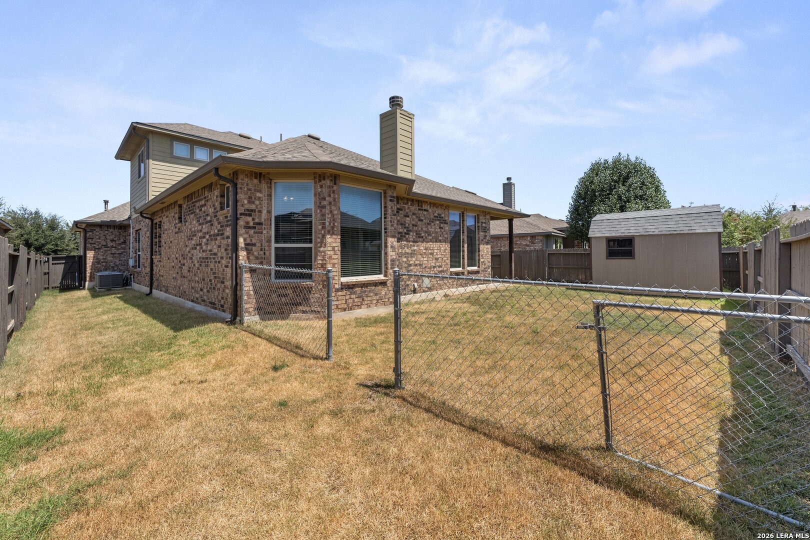 main property photo 41