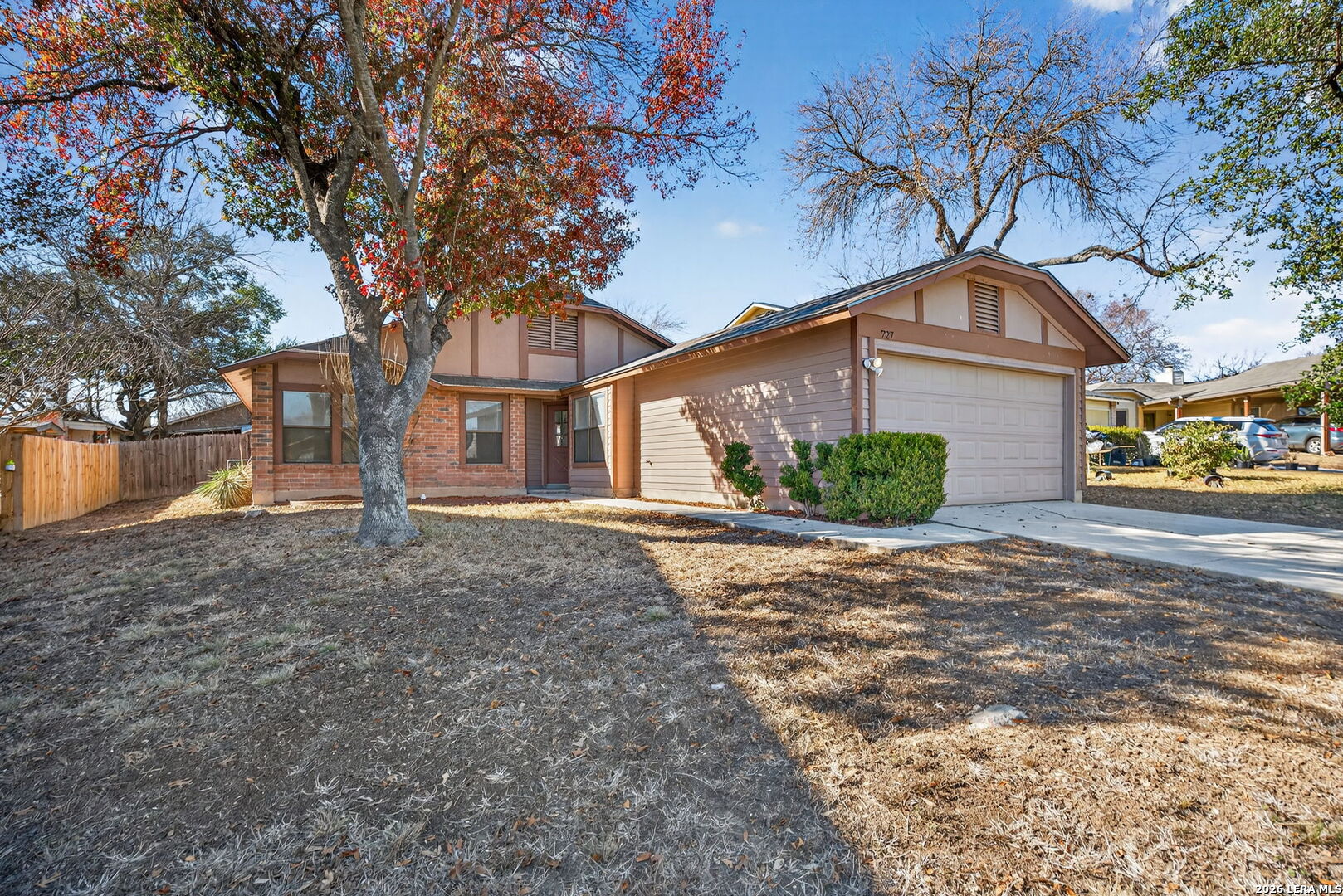 main property photo 2