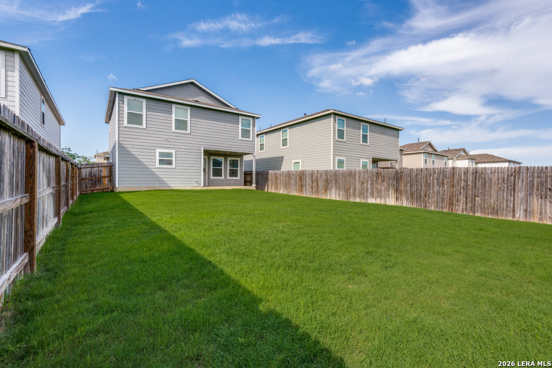 main property photo 11