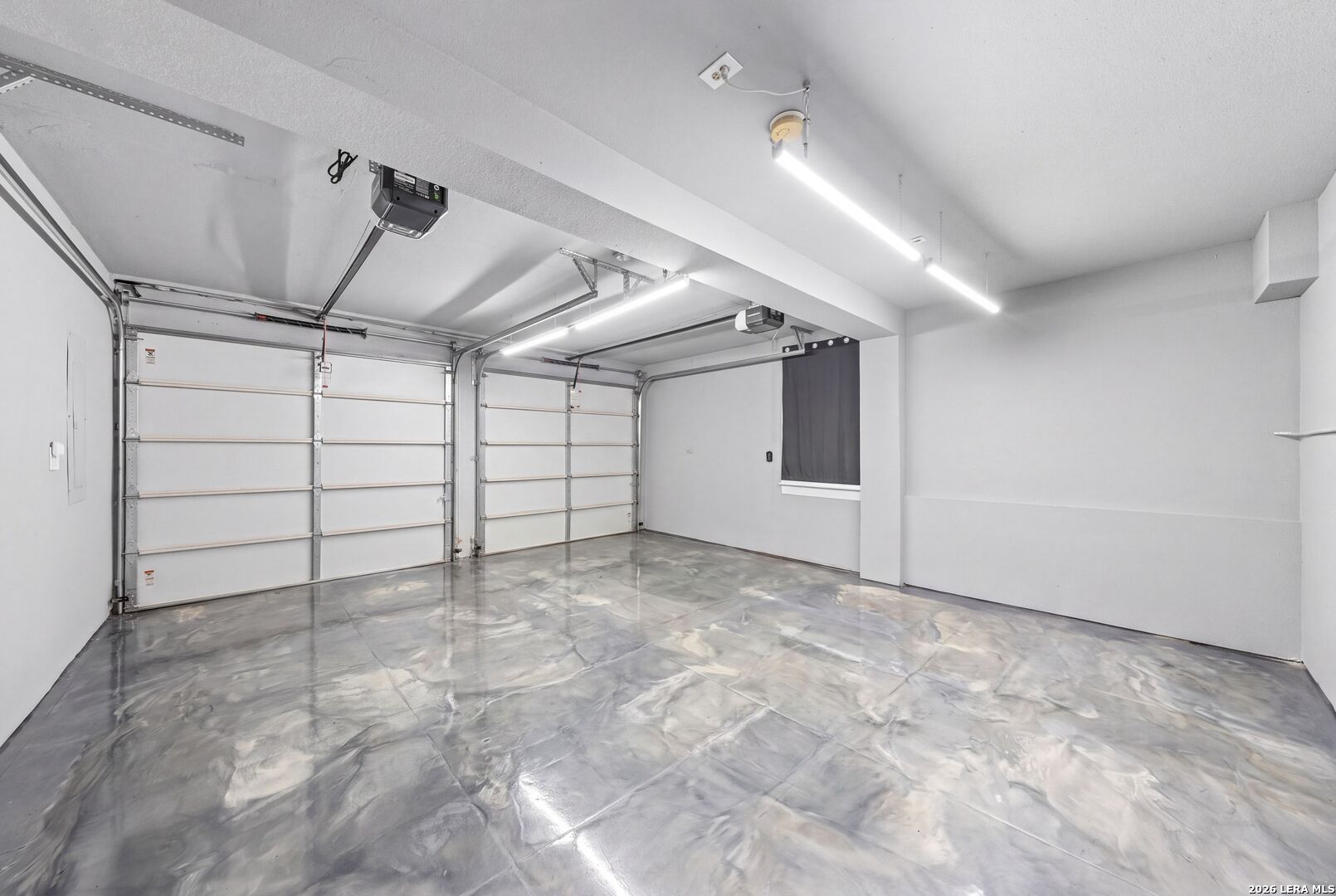 main property photo 66