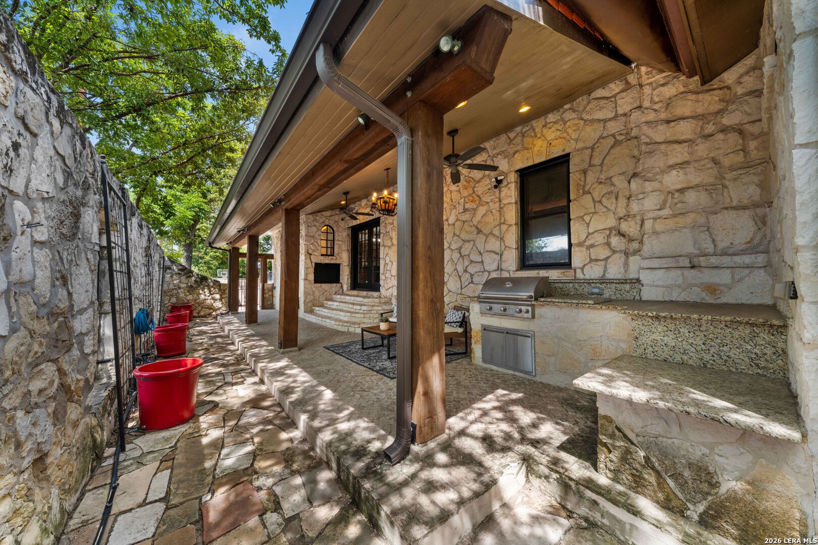 main property photo 89