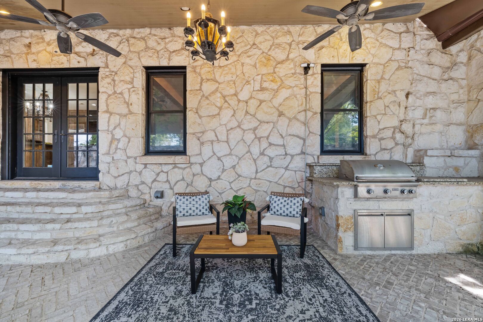 main property photo 90