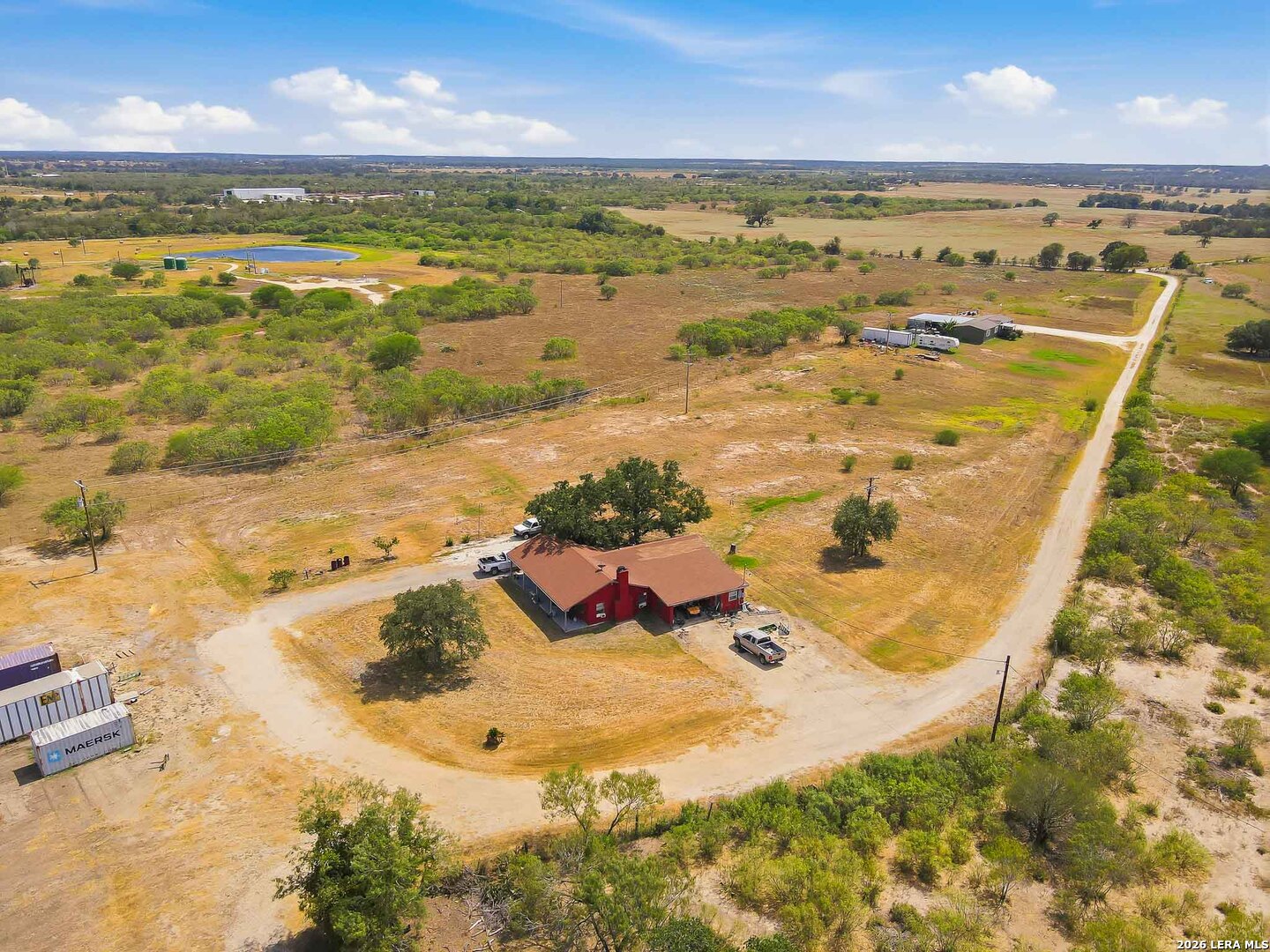 main property photo 34