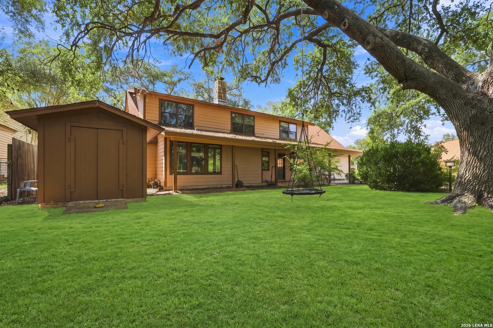 main property photo 24