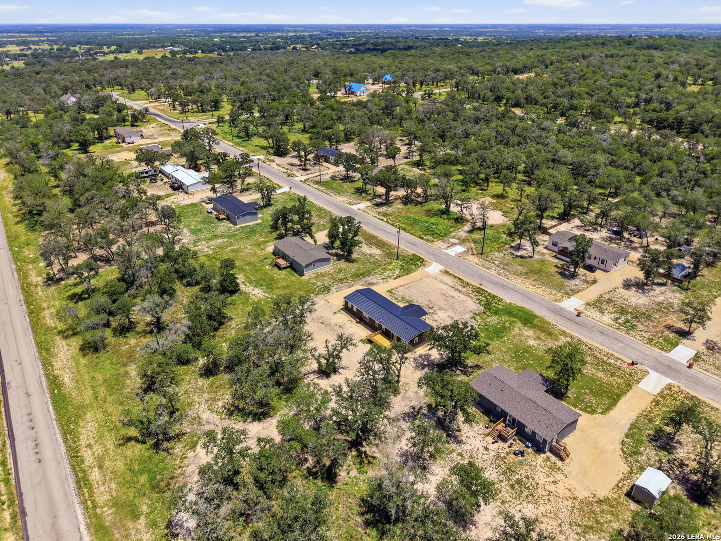 main property photo 16