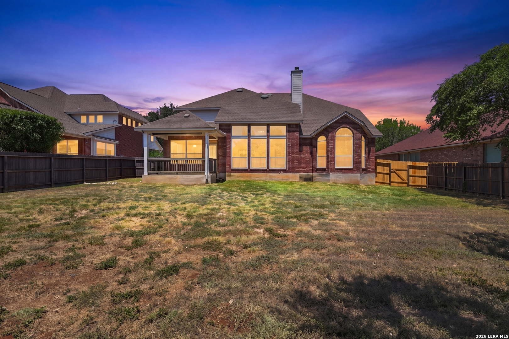 main property photo 27