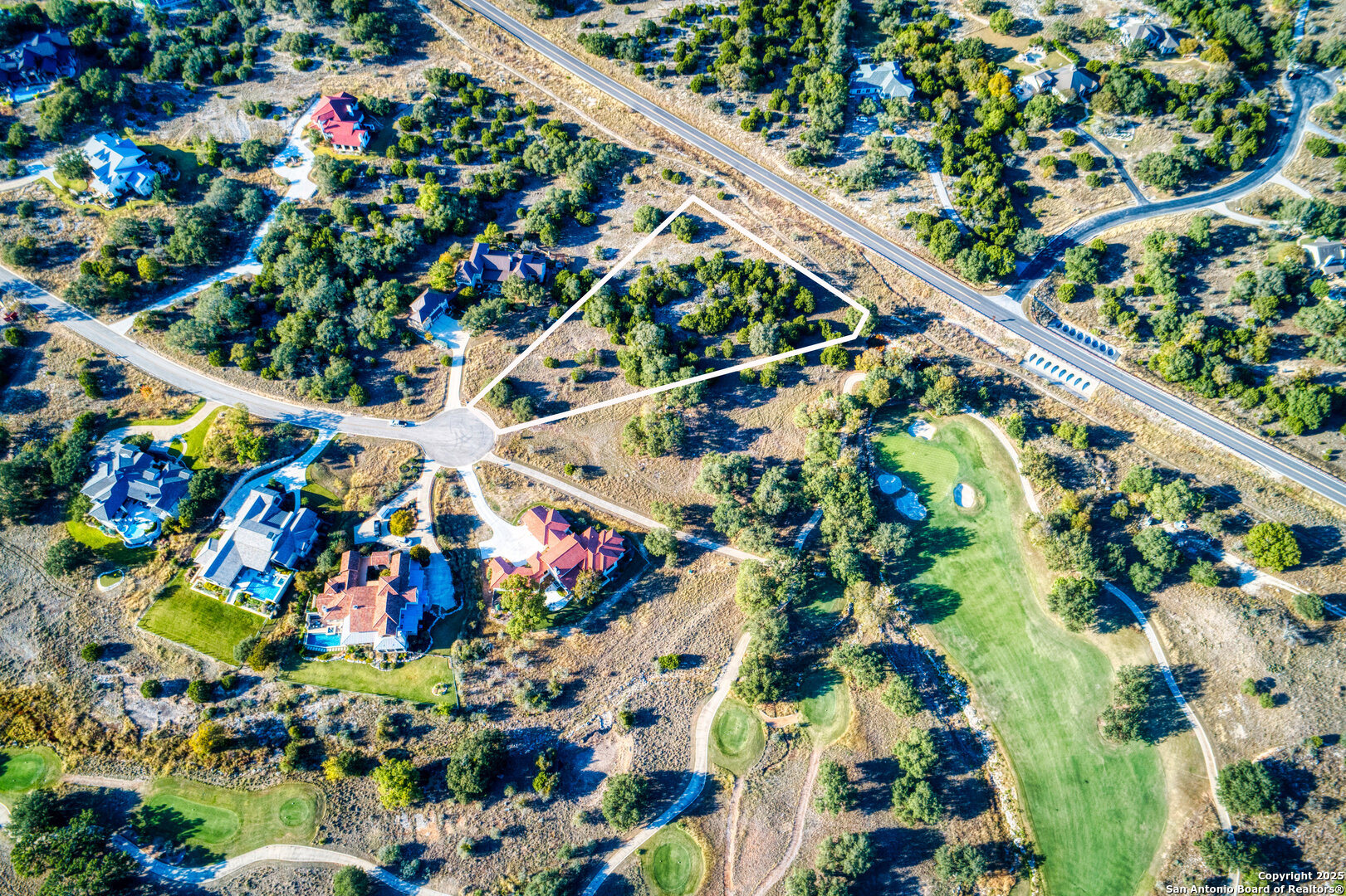 main property photo 2