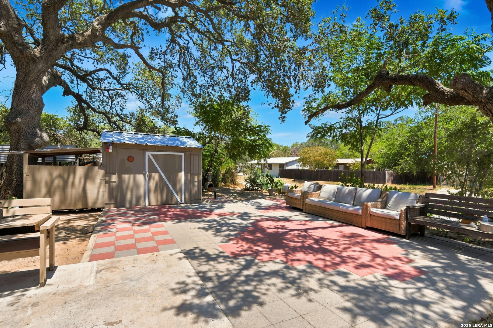 main property photo 21