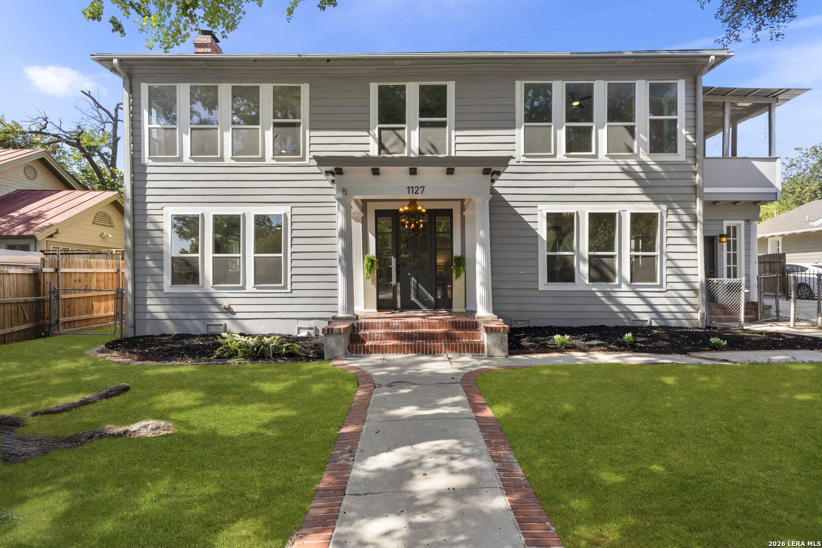 main property photo 2