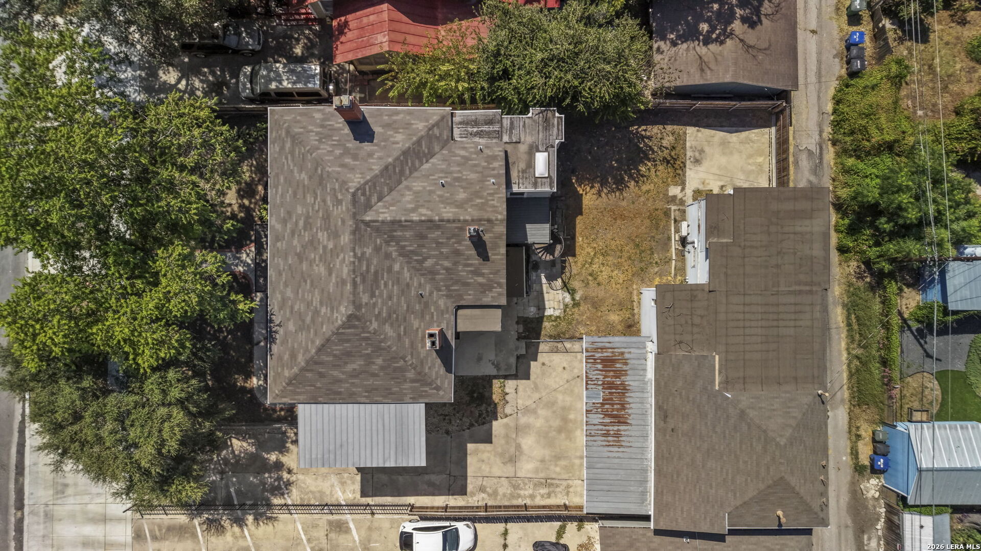 main property photo 67