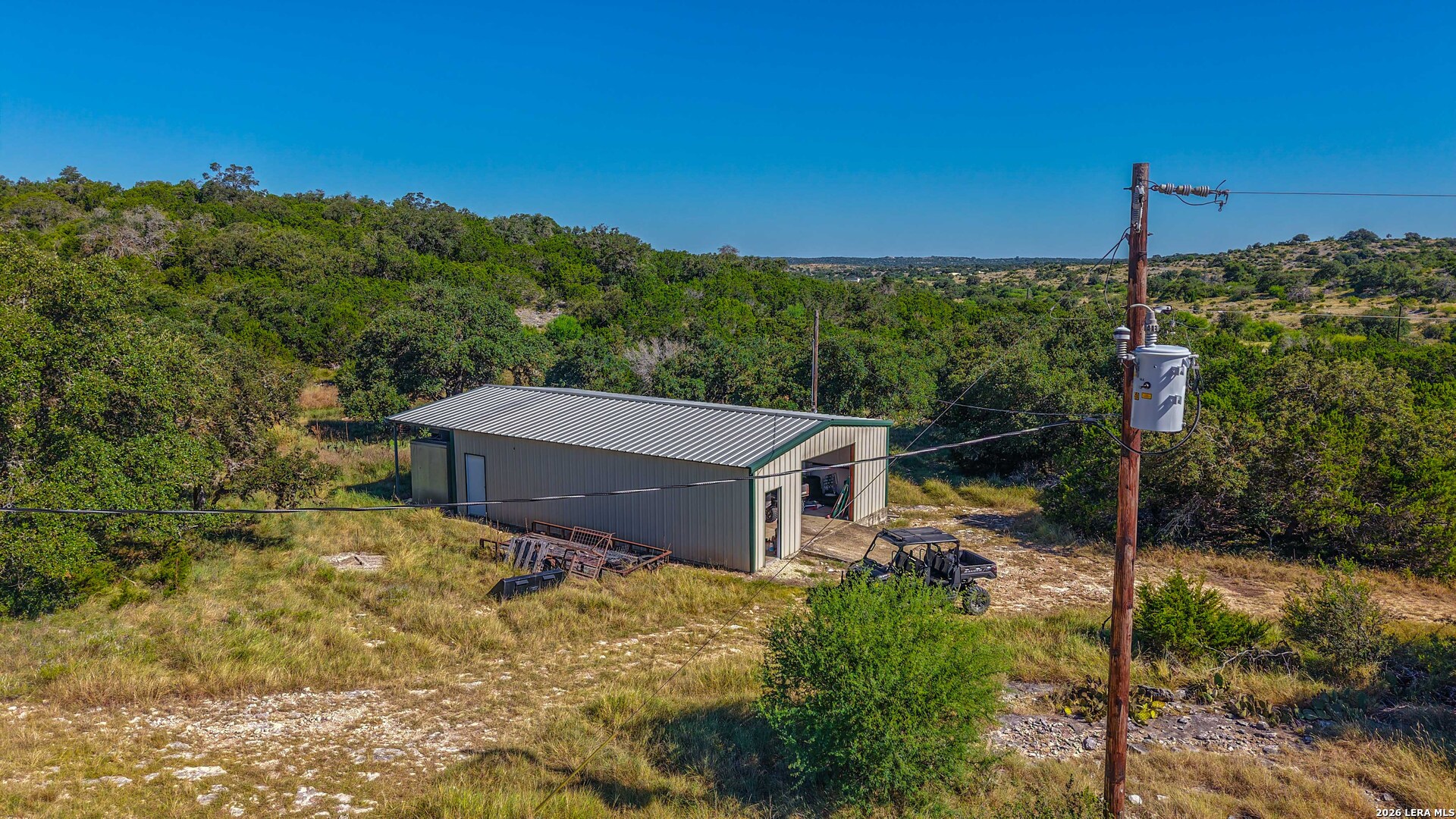 main property photo 31
