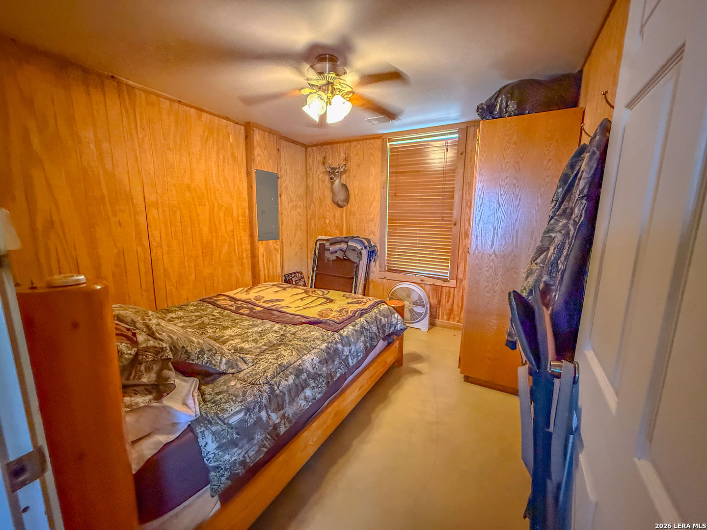 main property photo 89